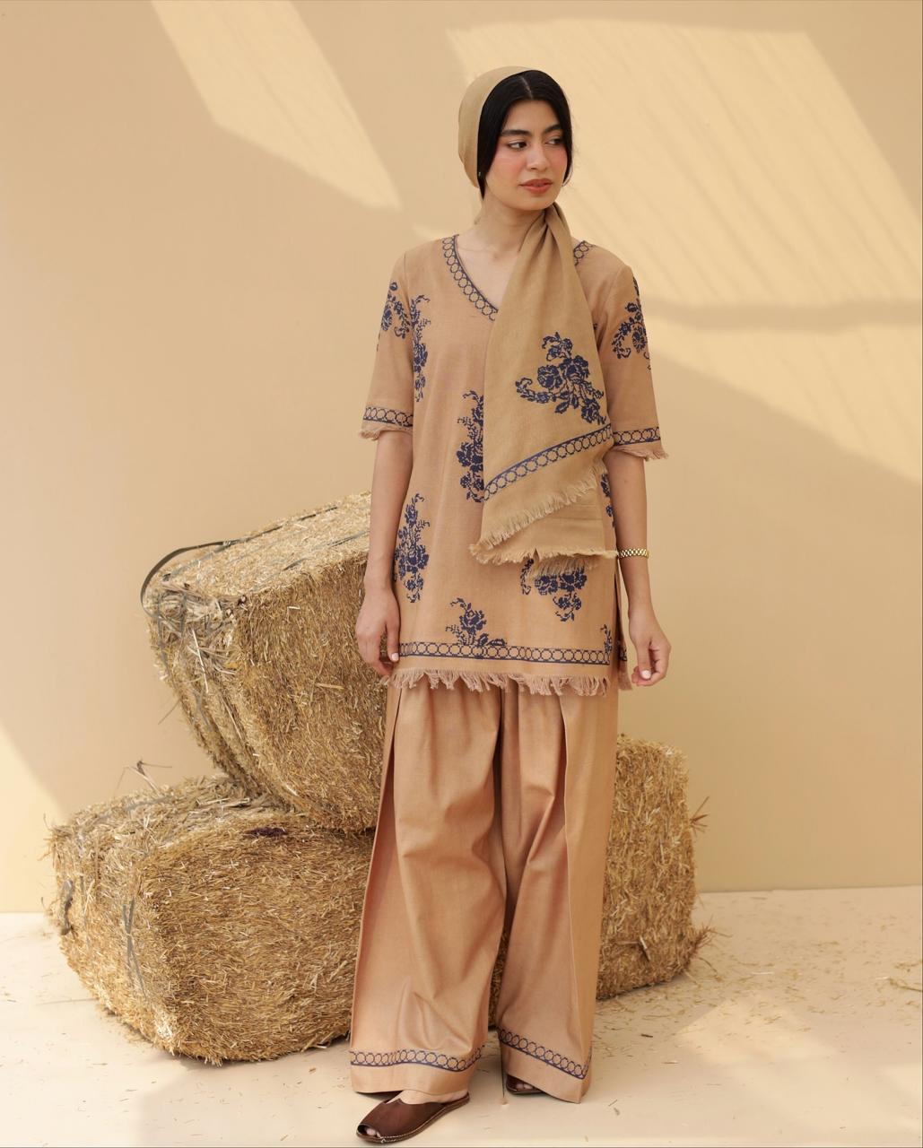 ITRAT SET – Zarqaa.pk